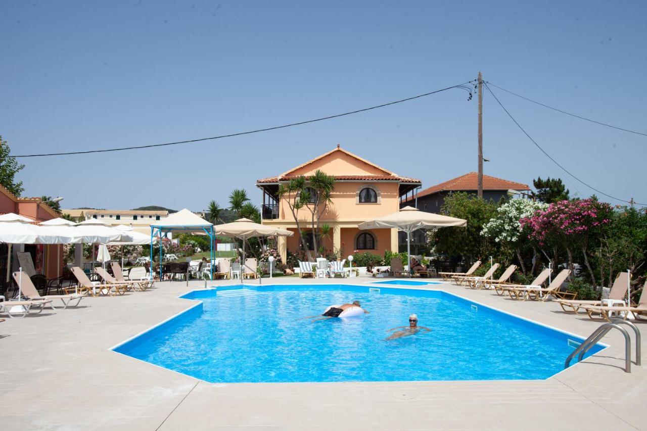 Lord Complex Aparthotel Agios Georgios  Luaran gambar